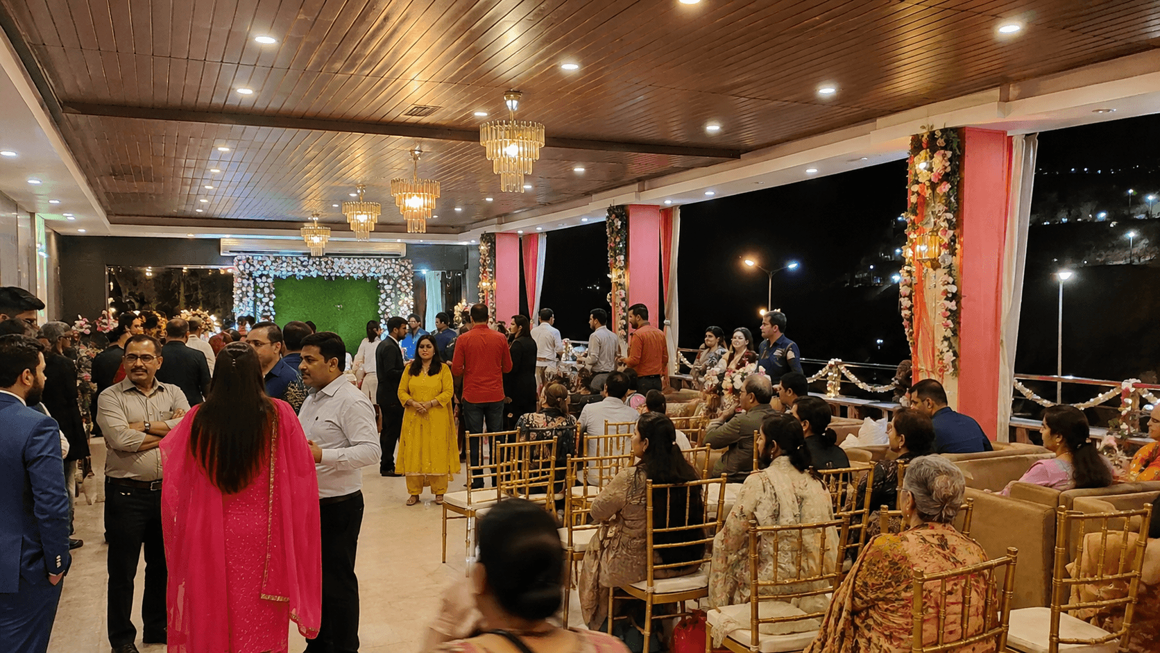 For Celebrations of Up to 100 Guests