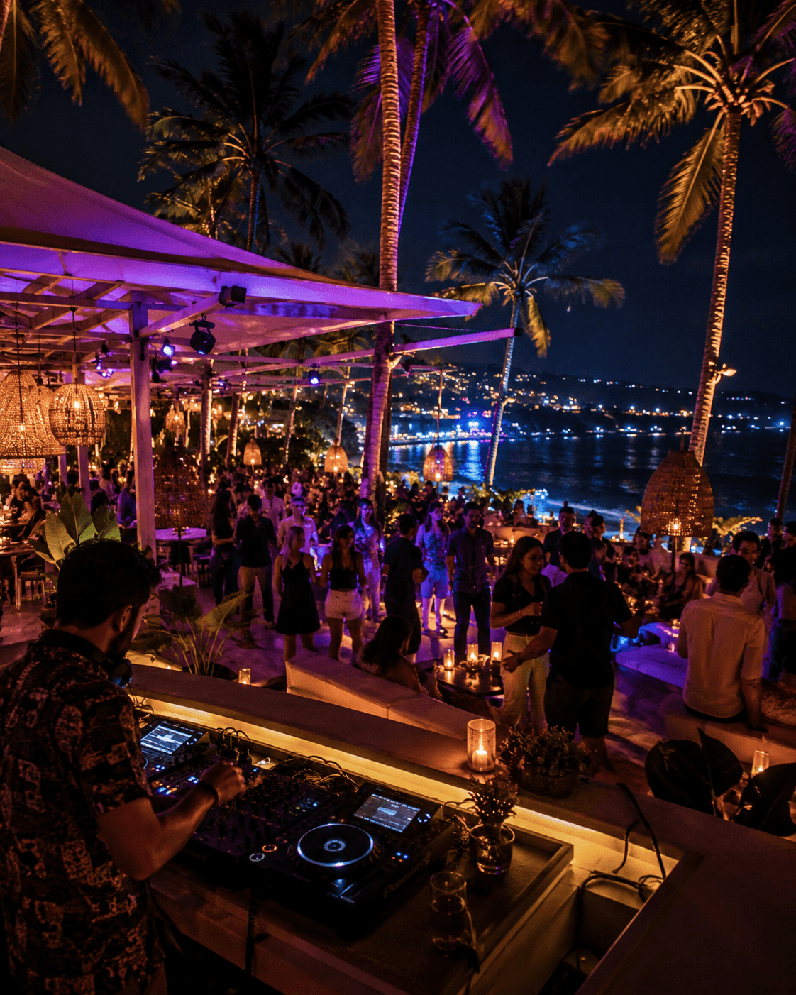 Nightlife | Clubs & Music